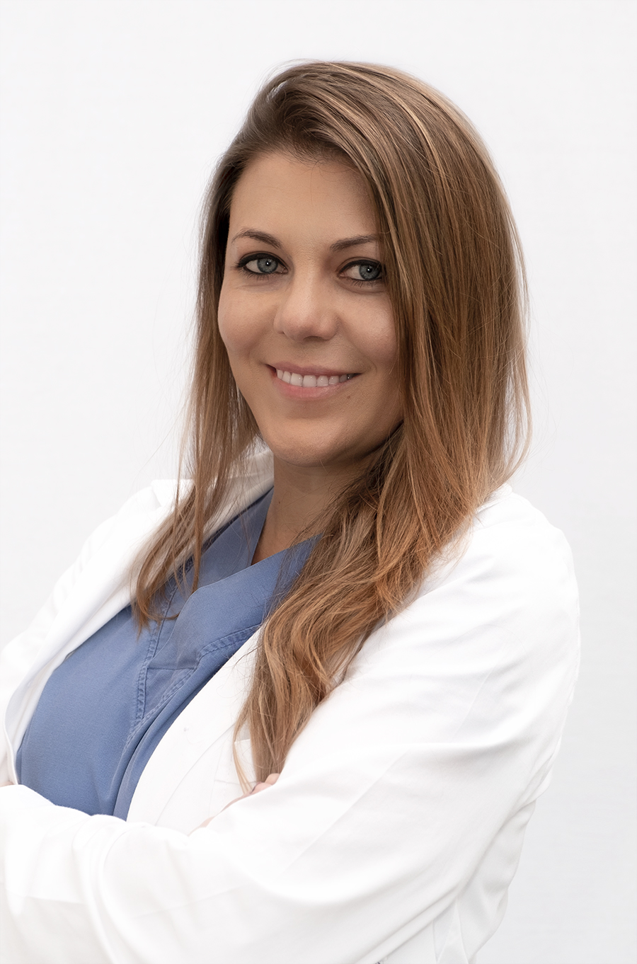 Dr. Nina-Elena Kohl
